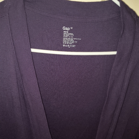 GAP Button Down Long Sleeve Purple Cardigan Knit Sweater Women's Size Medium - Picture 2 of 3